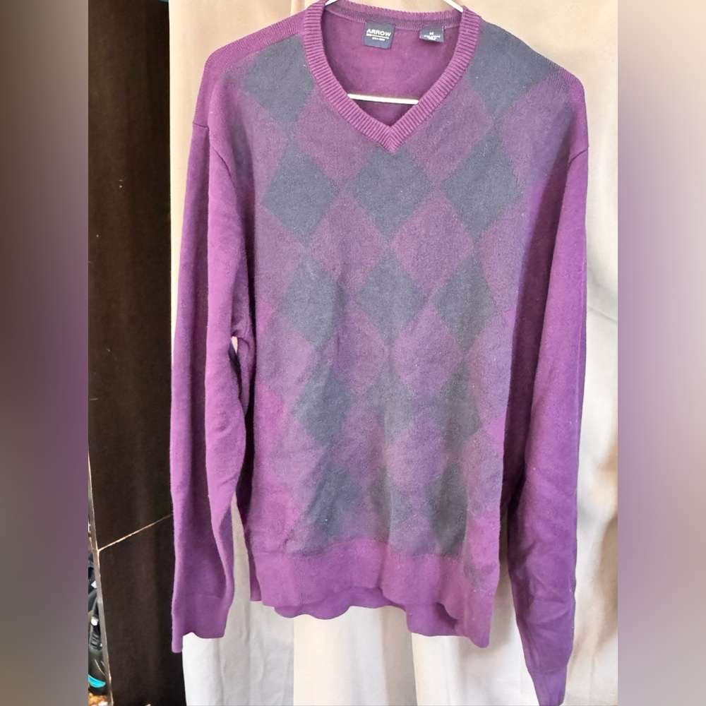 Arrow Rich Purple V-Neck Sweater